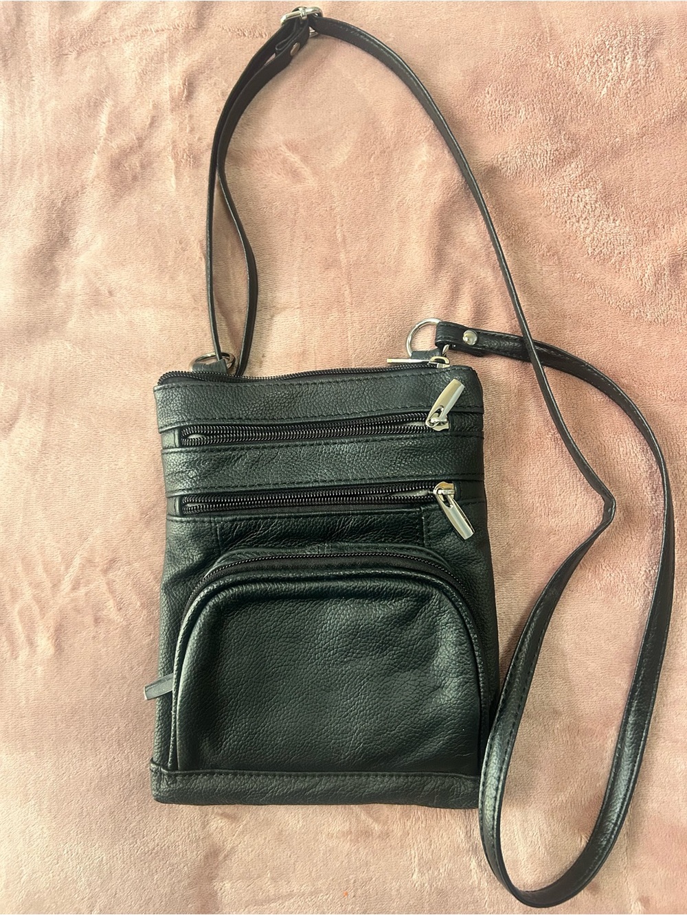 London Fog Black Leather Crossbody Bag with Front Pocket